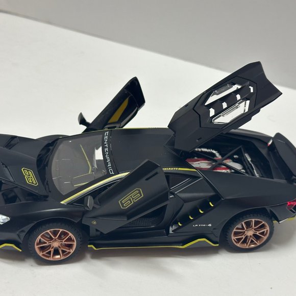 1:24 Lamborghini Centenario Diecast With Headlight & Taillight LED Matt Black - Picture 6 of 10